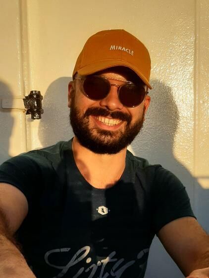  ,   Aleko, 33 ,   ,   