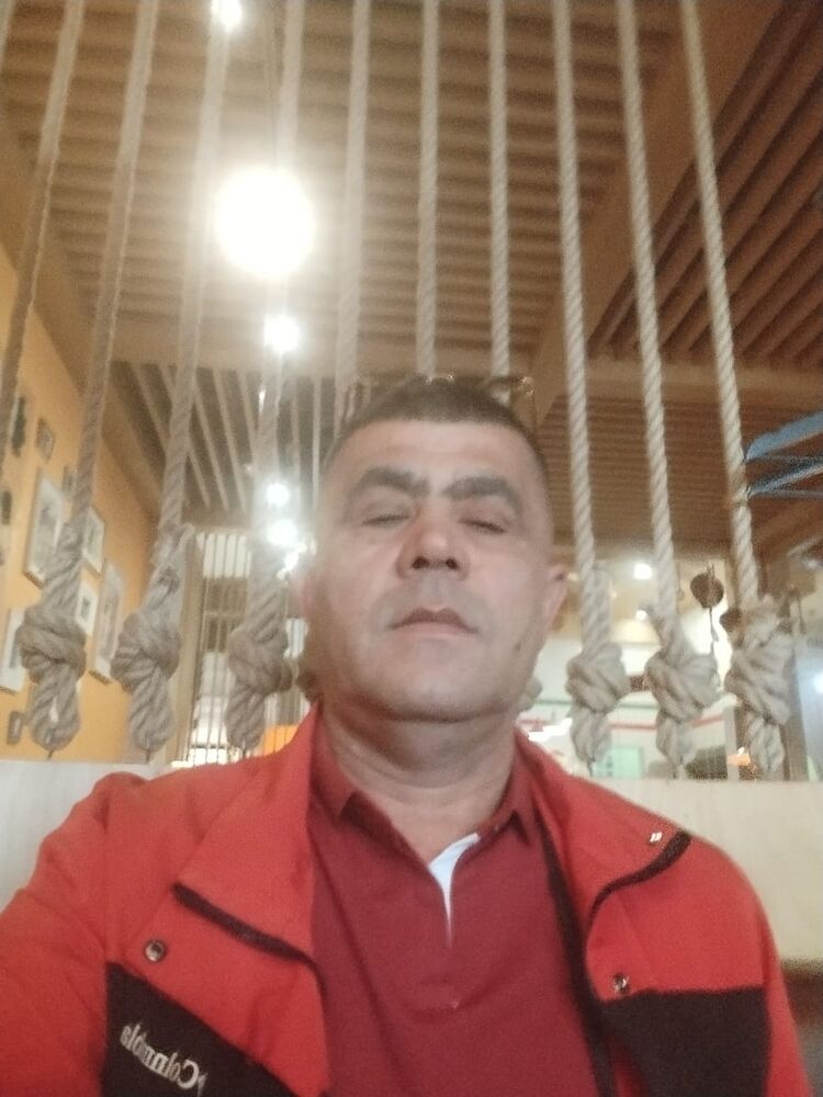  40343958  , 53 ,    