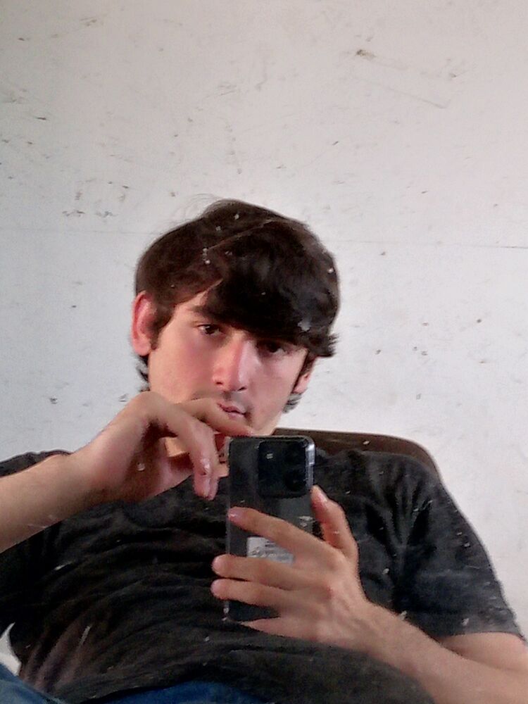  37287678  , 22 ,    -