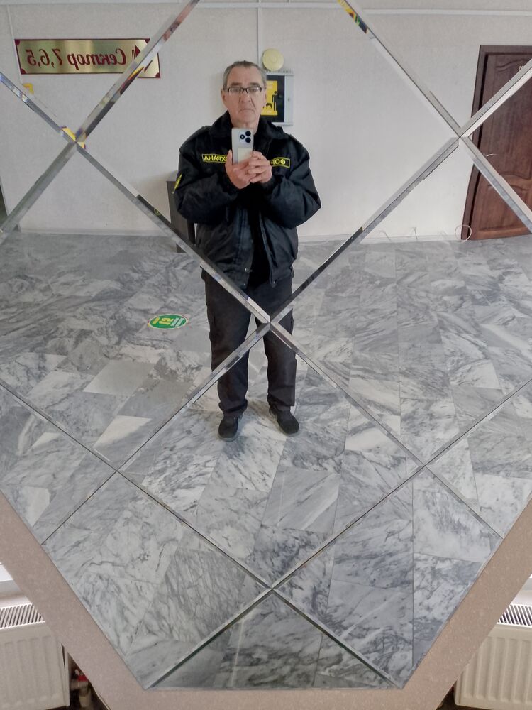  47481538  , 64 ,    