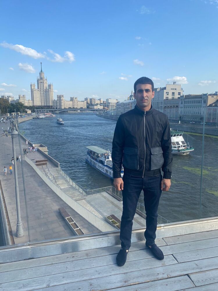  ,   Edgar, 32 ,   ,   