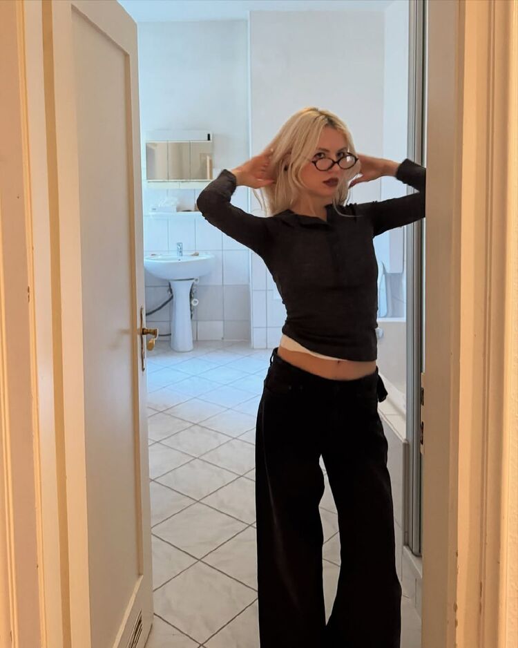  ,   , 29 ,   ,   