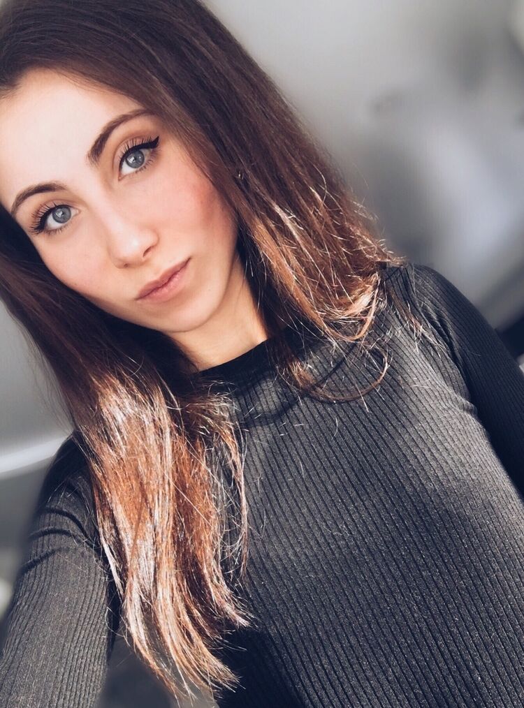  45737468  , 25 ,    