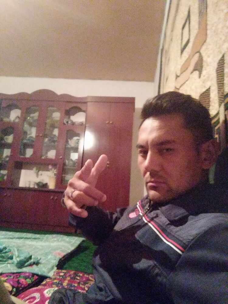  ,   Farrux, 35 ,   ,   , c 