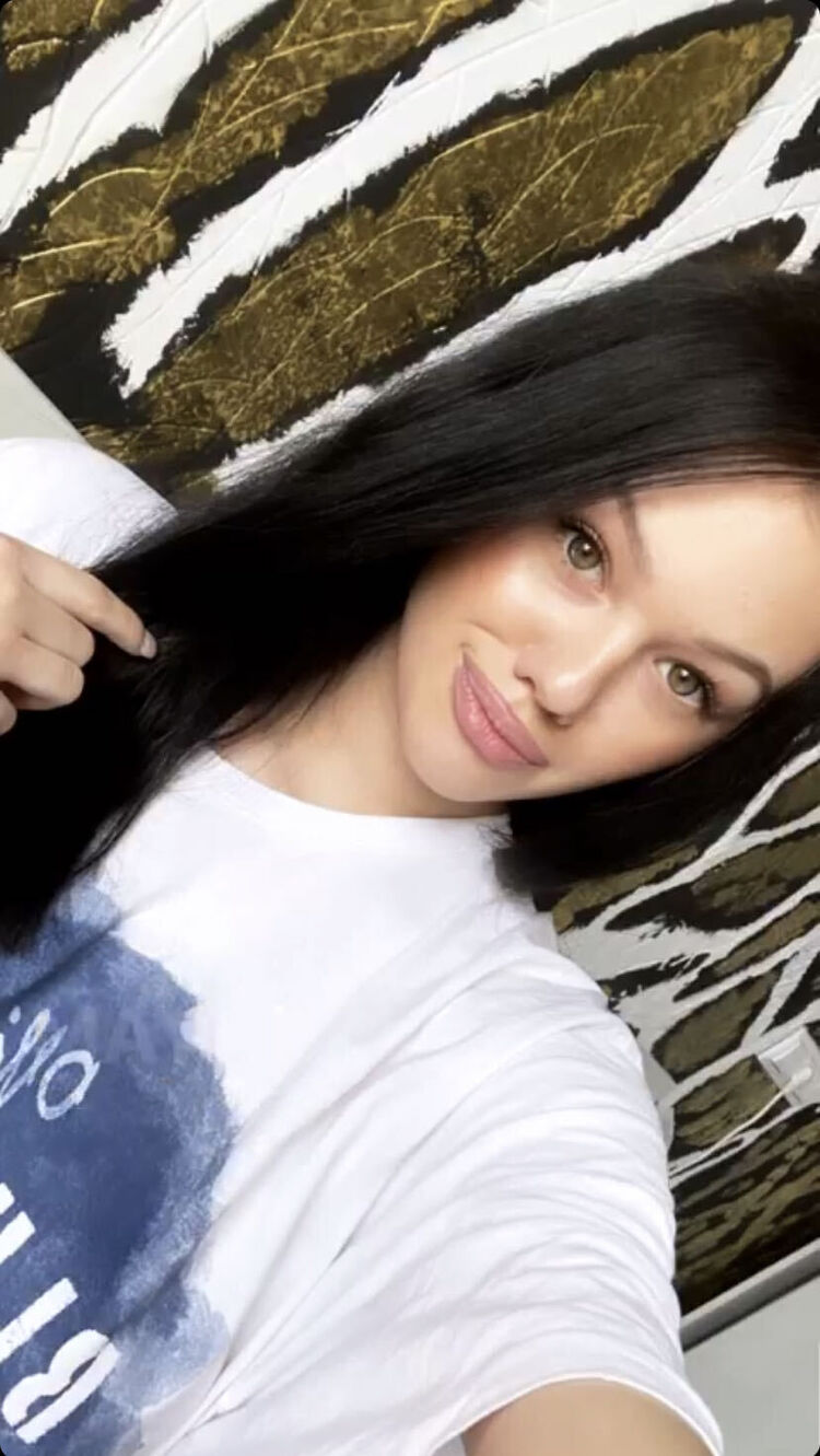  ,   Neslihan, 22 ,   ,   , c 