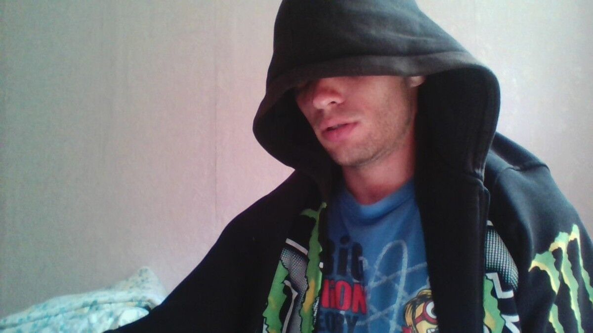 12338968  Dante, 37 ,    