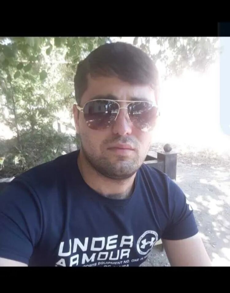  35247198  , 30 ,    