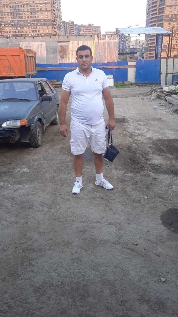  44269288  Vazgen, 34 ,    -