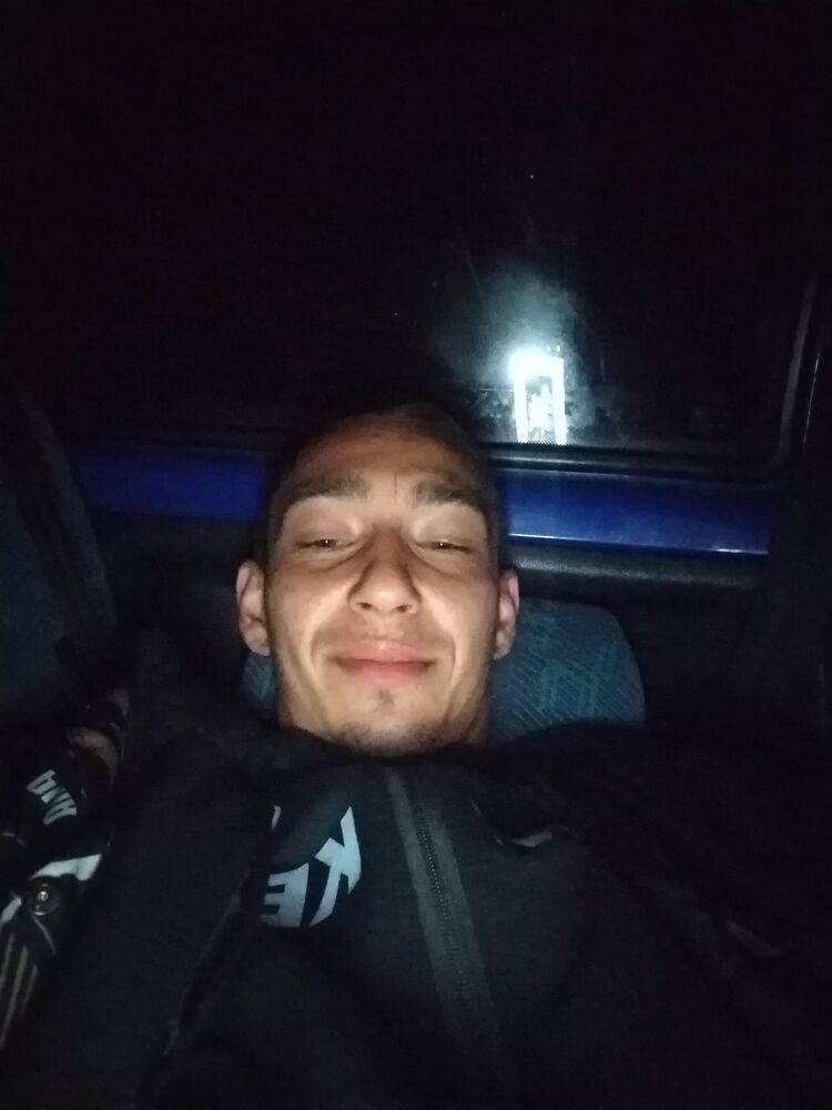  37365828  , 23 ,    