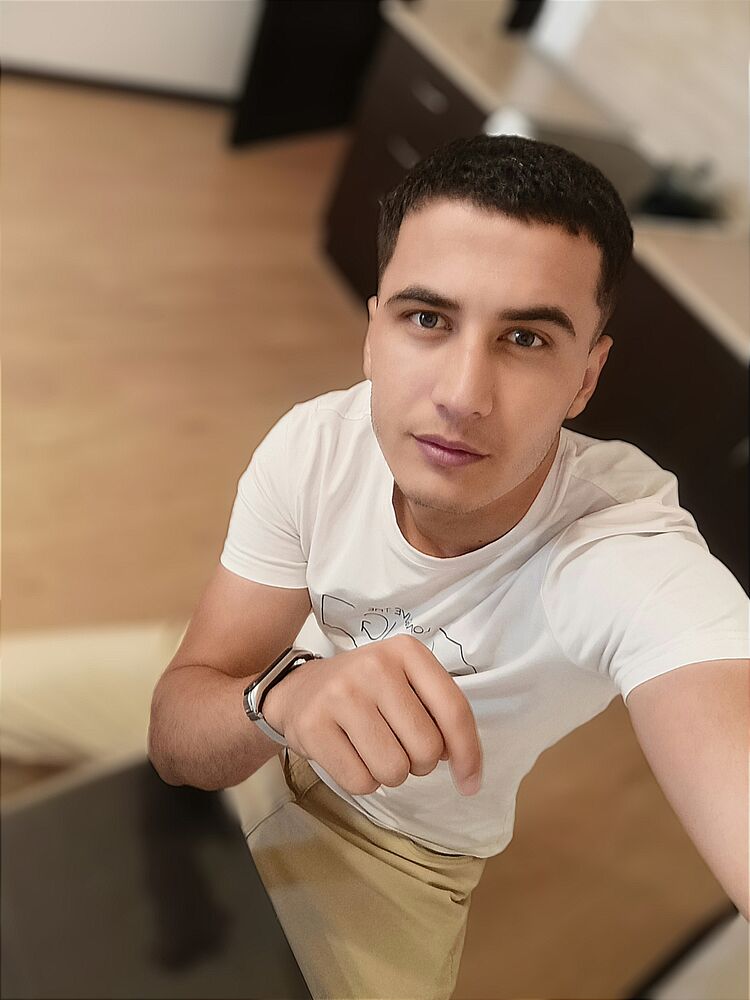  51737658  , 26 ,    -