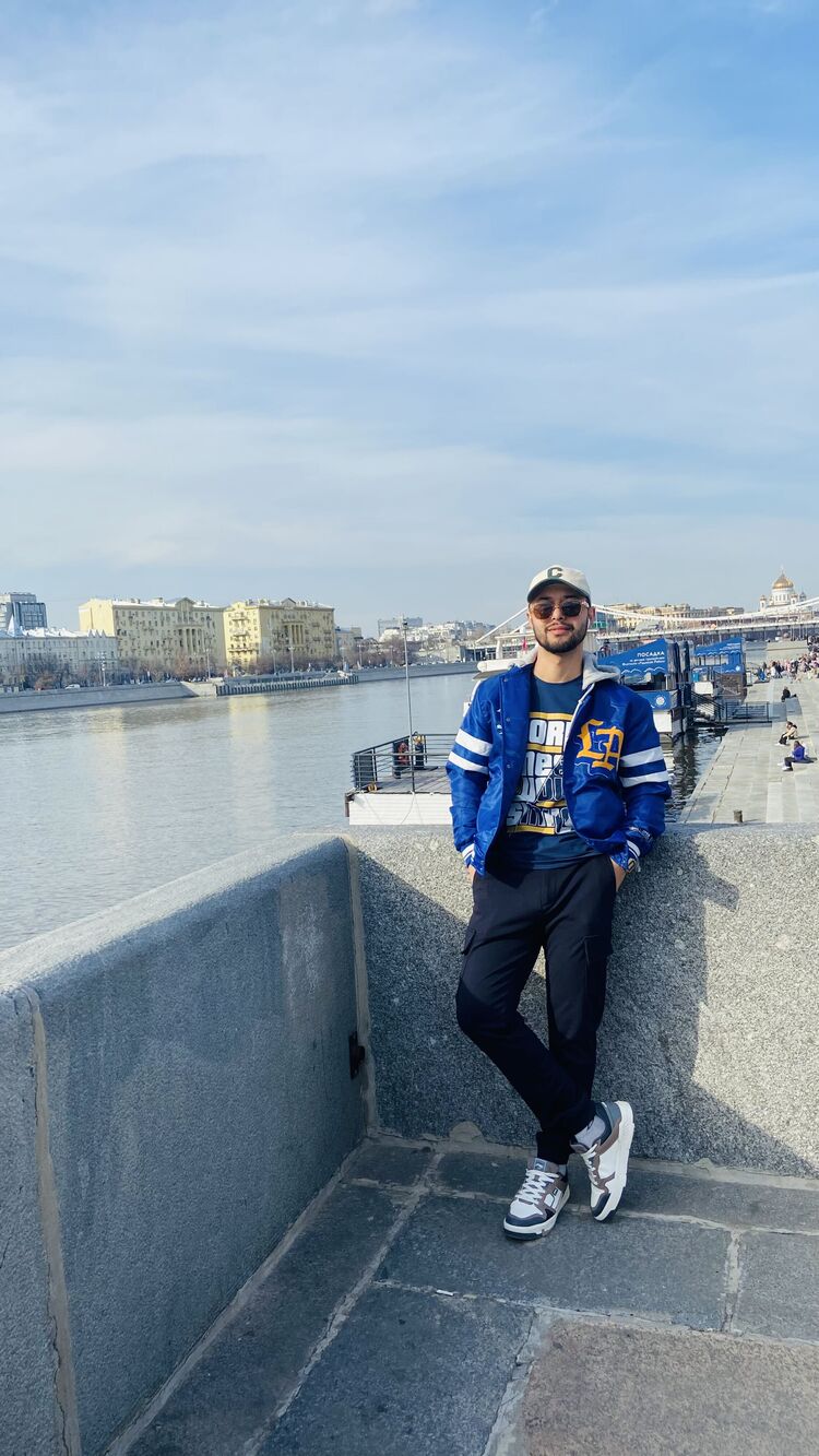  ,   Sokha, 31 ,   ,   