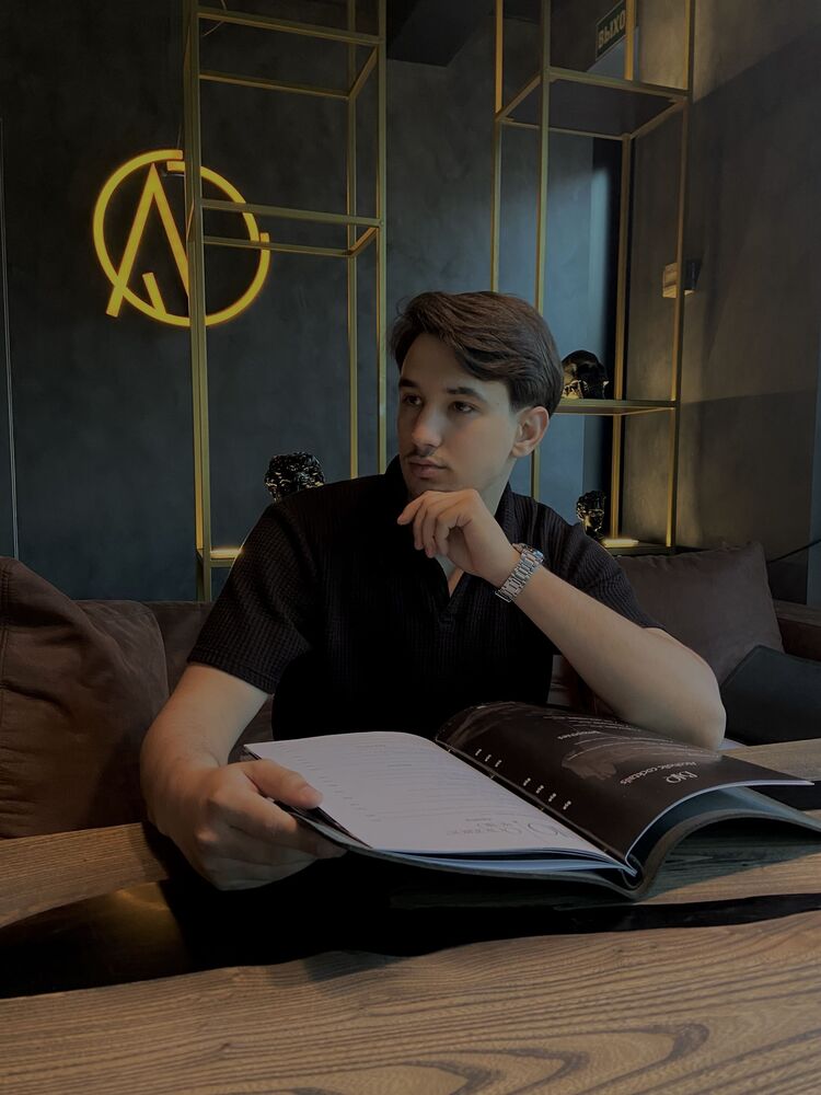 ���������� Tunis, ���� ����� Ilyes, 23 ����, ������������ ��� ������, ����� � ���������