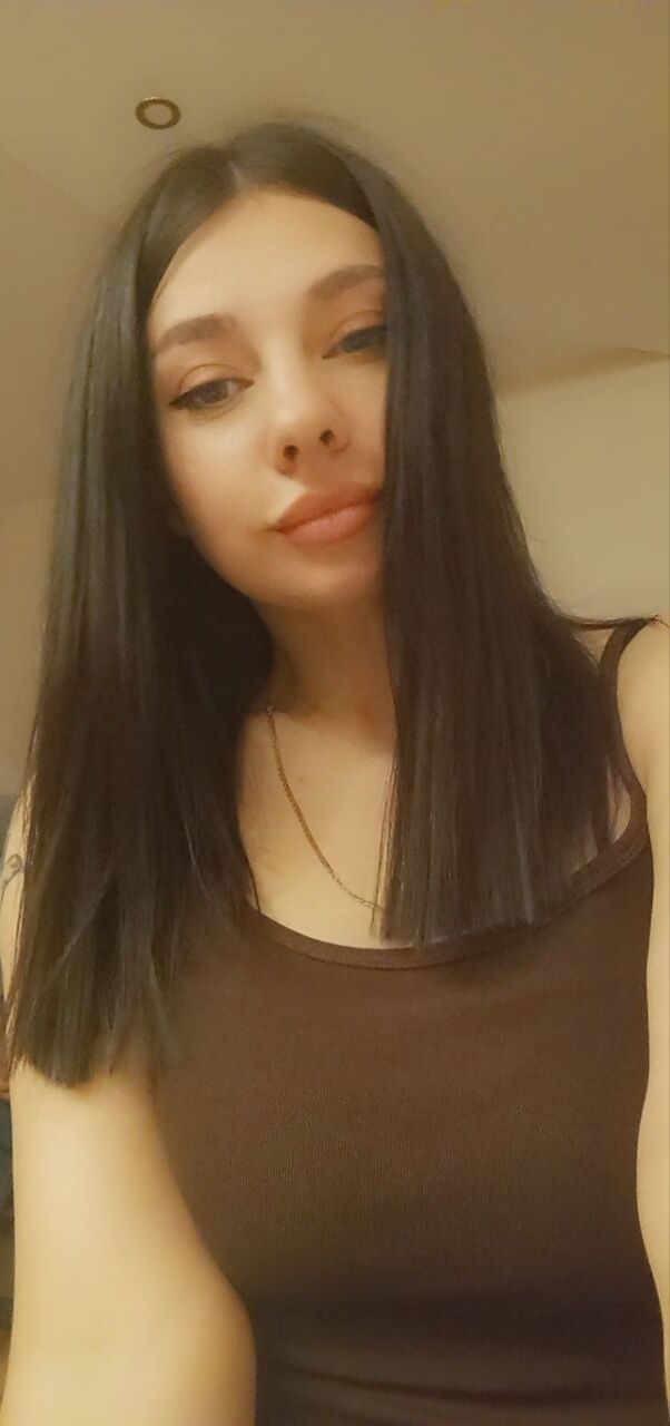  46744068  , 32 ,    