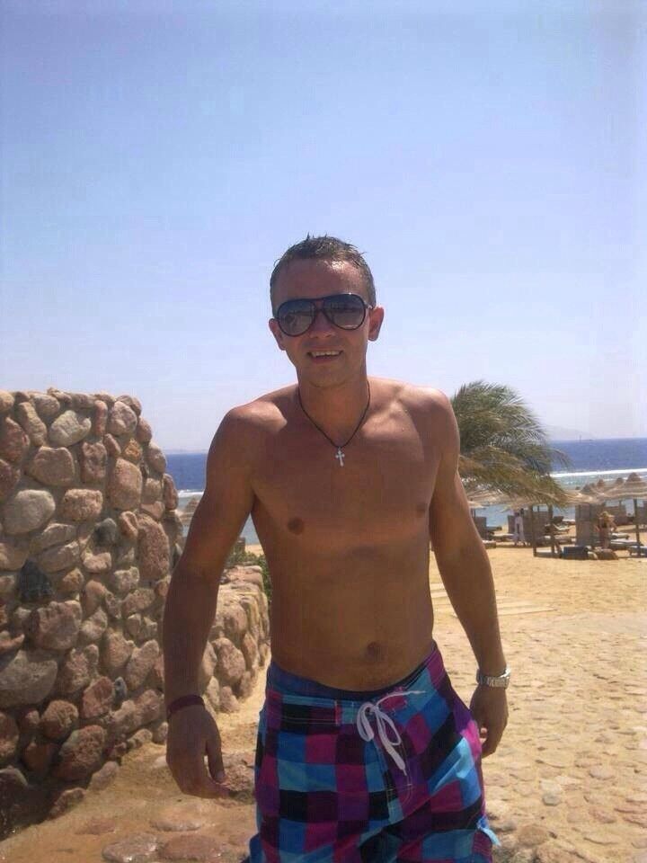 ���� 10585298 ������� �����, 43 ����, ���� ���������� � Warszawa