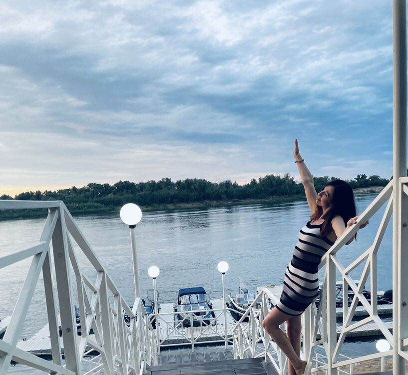  36108198  Natali, 42 ,    