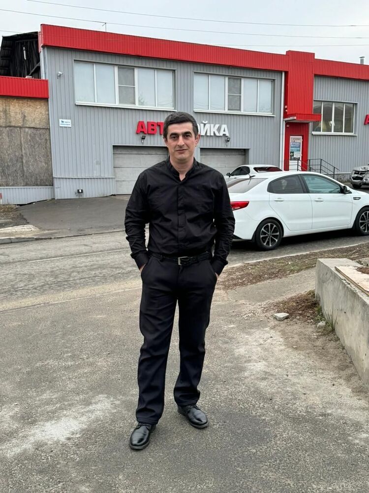  --,   Ibragim, 38 ,   ,   