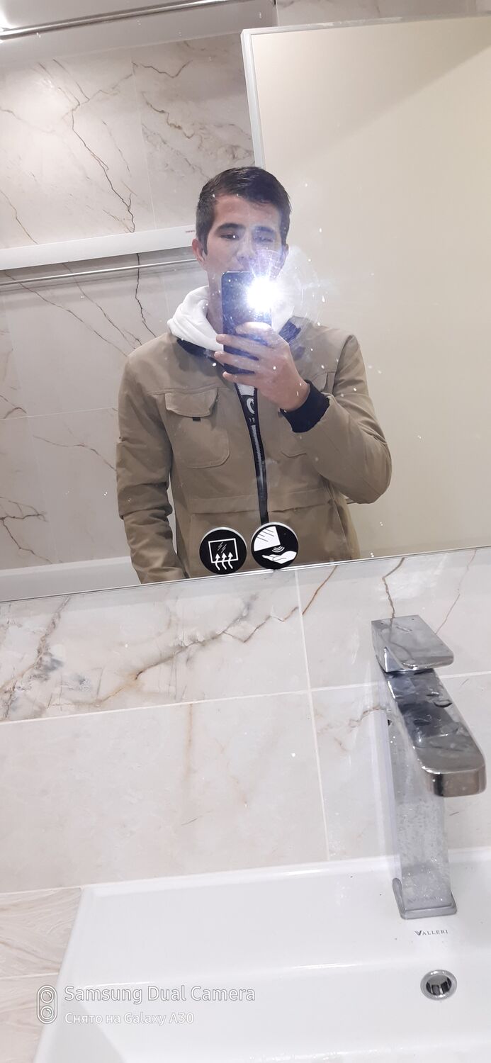  29784478  , 27 ,    