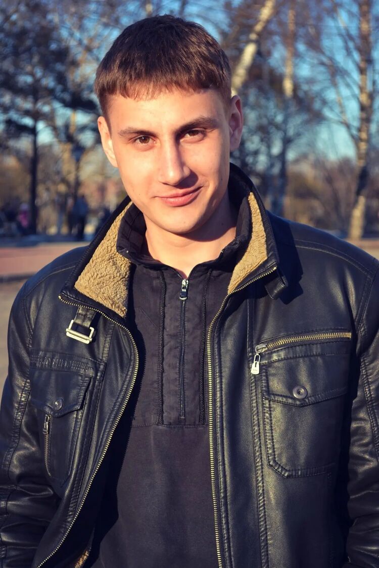 41335478  Boris, 35 ,    