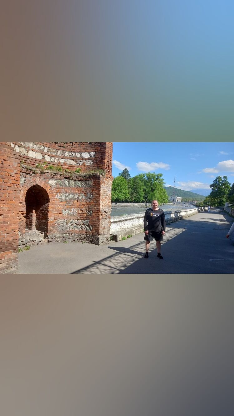  ,   Pavel, 37 ,   ,   