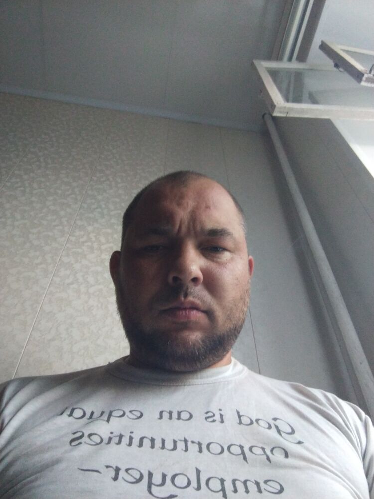  52812168  , 39 ,    