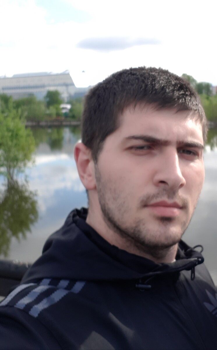  ,   Rich, 35 ,   