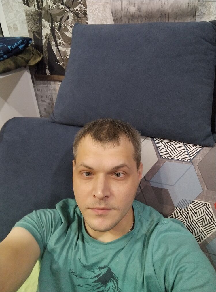 48785988  , 37 ,    