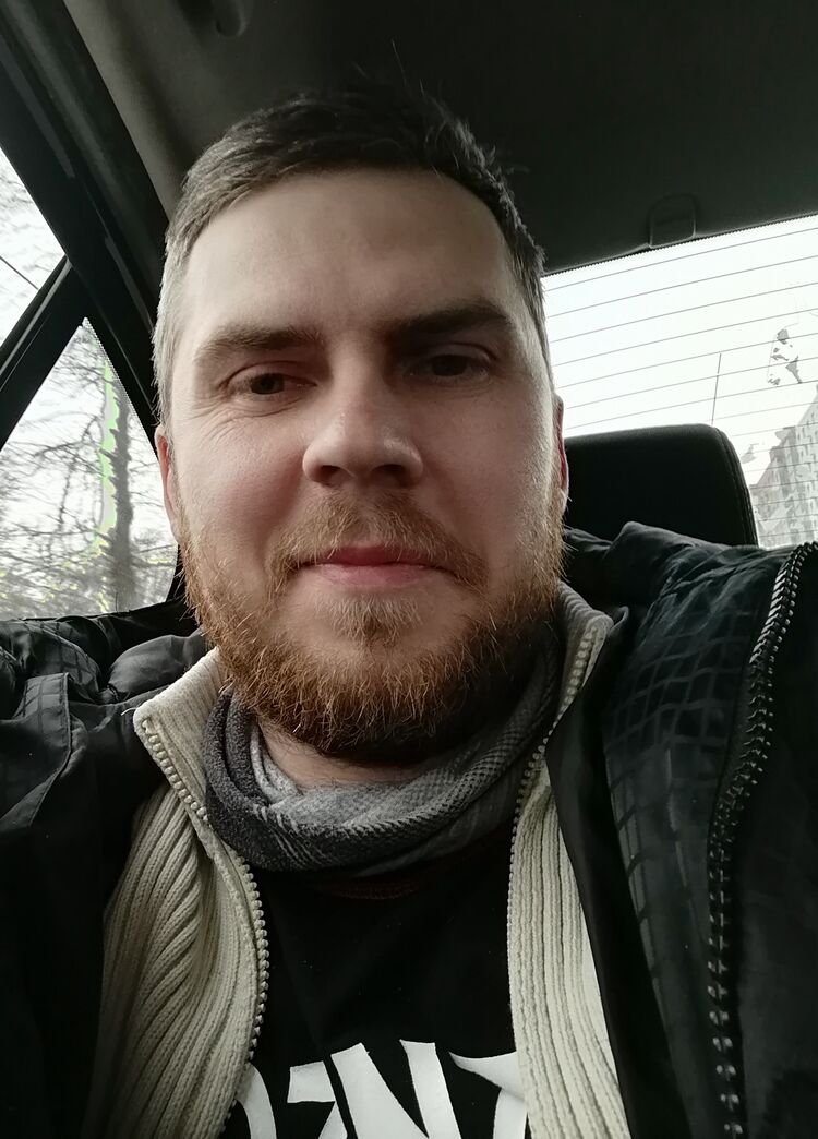  32169438  Sergey, 35 ,    