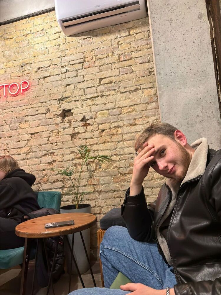 ���� 51581178 ����� ���������, 21 ���, ���� ���������� � �������������