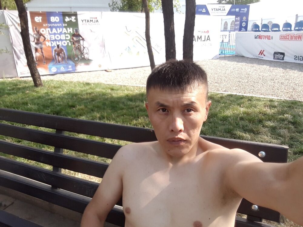  ,   Nurken, 40 ,   ,   , c 