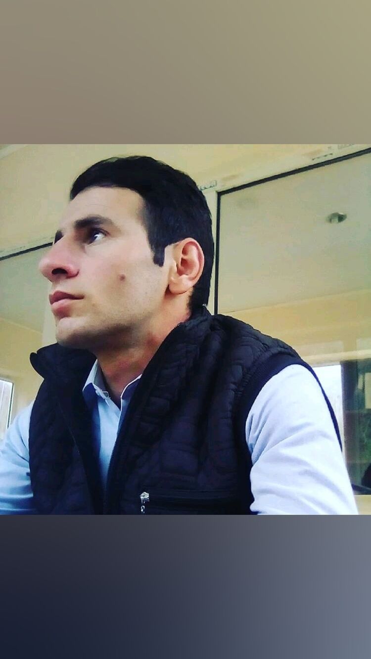  31345478  Elvan, 28 ,     