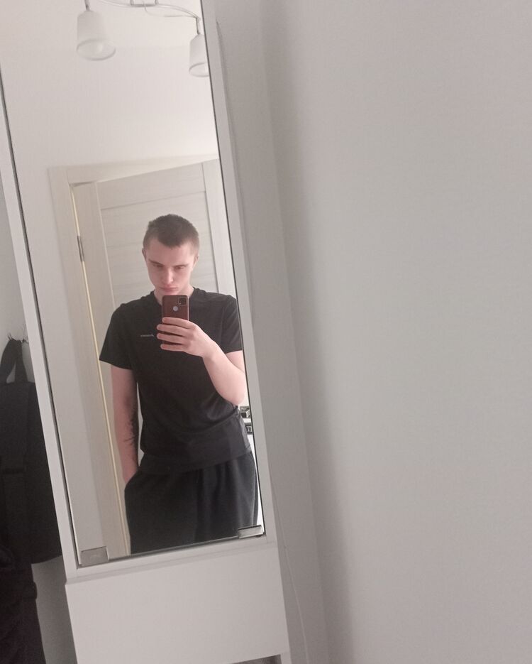  42985778  , 20 ,    
