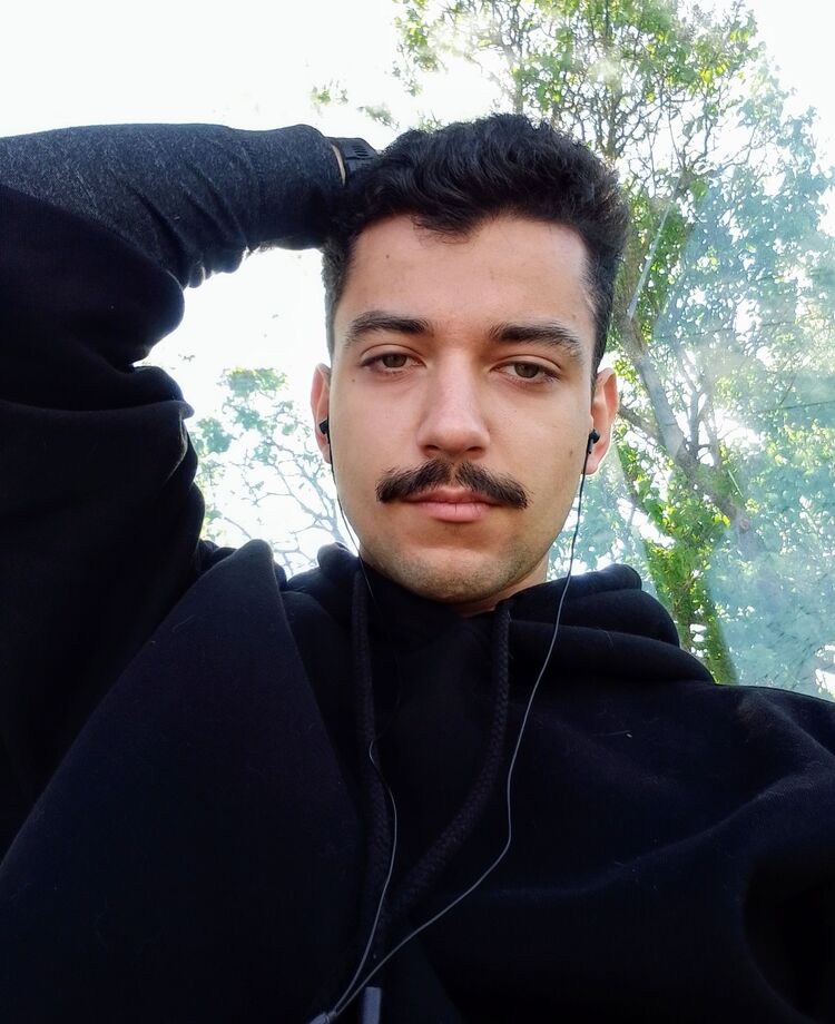  34533838  , 27 ,    