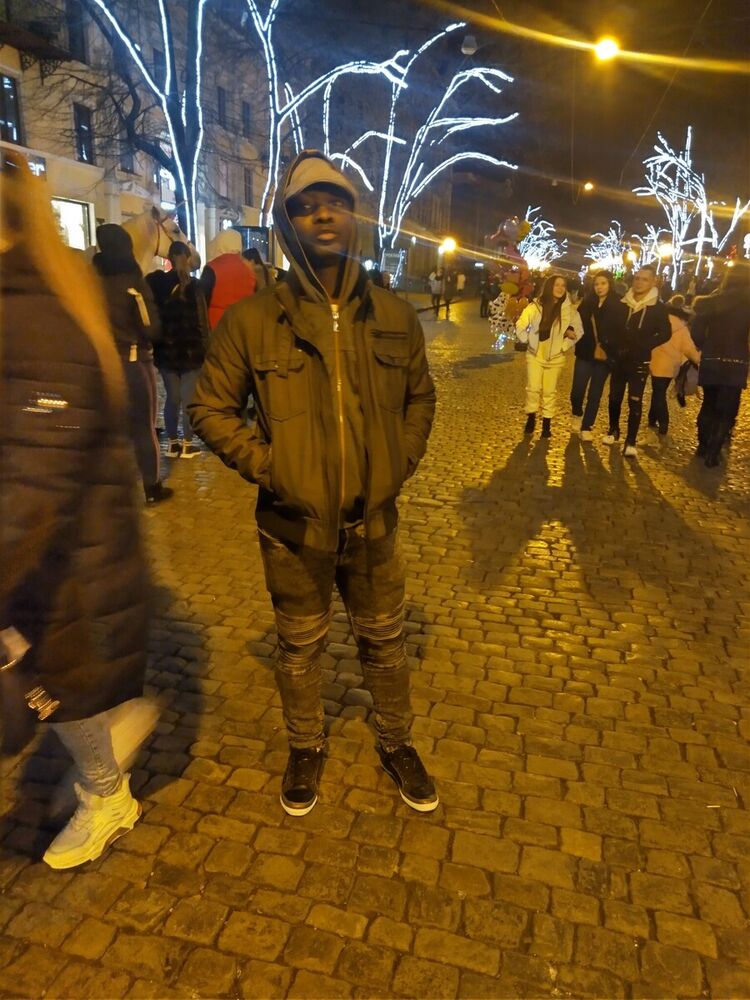  ,   Matial, 37 ,   ,   