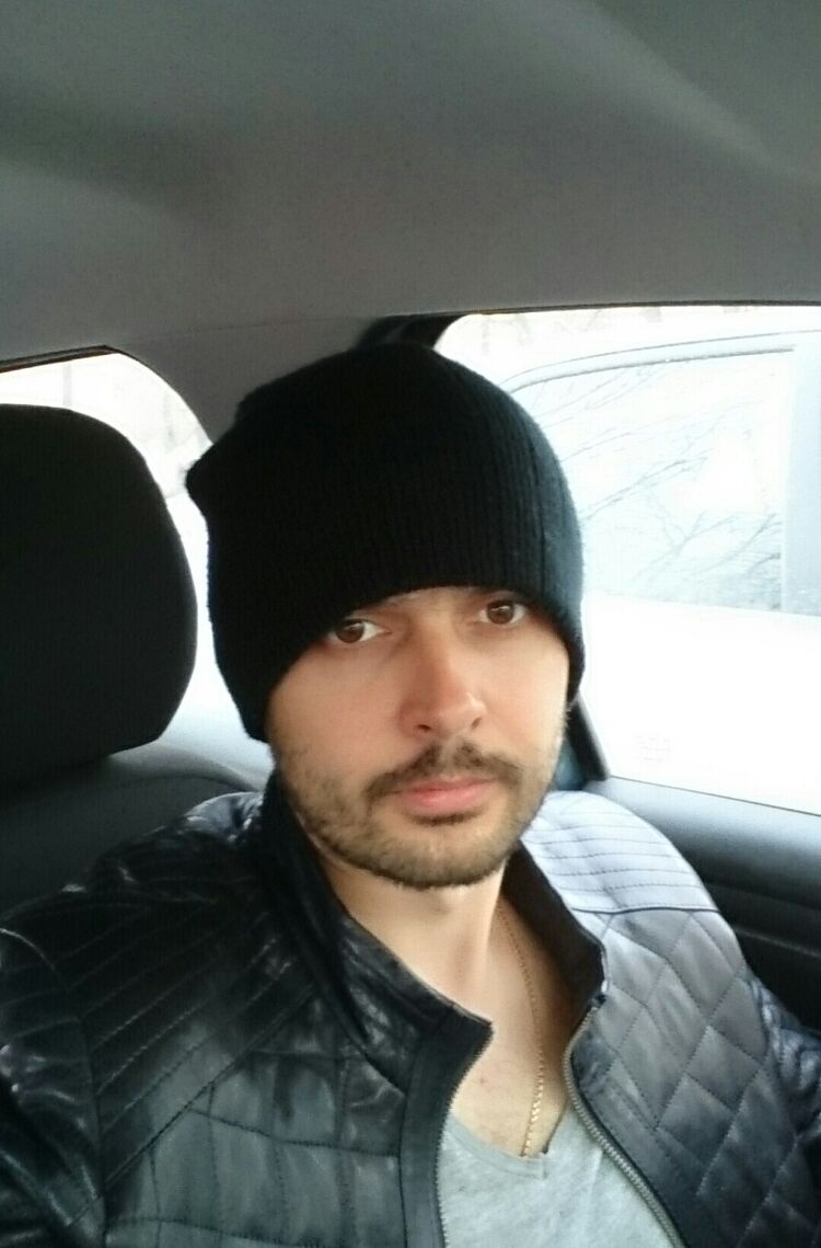  30408868  Igor, 39 ,    --