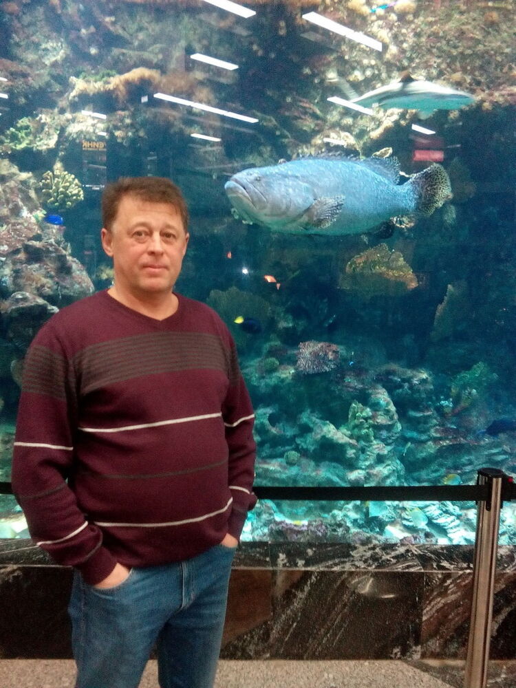  8920958  Oleg, 60 ,    