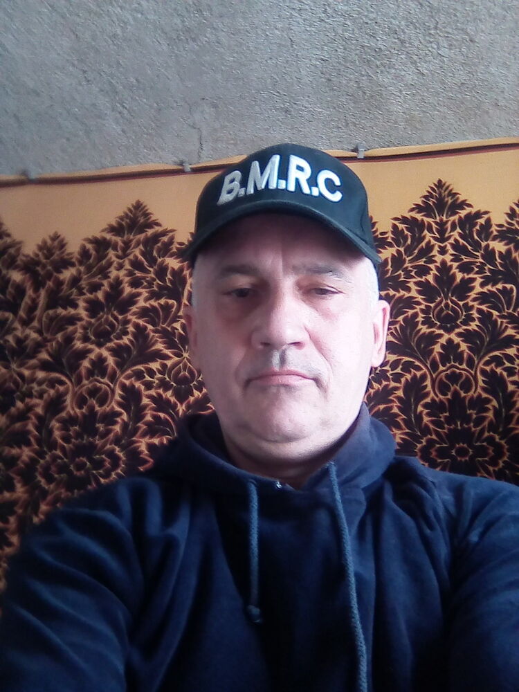  19845828  OLeg, 55 ,    