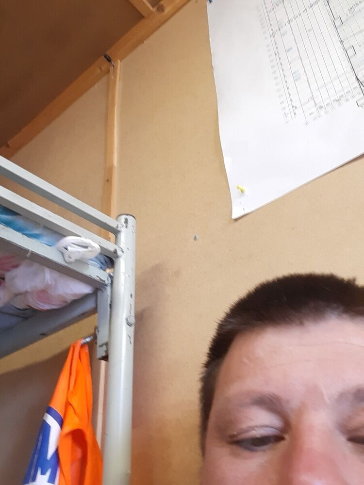  21285088  , 39 ,     
