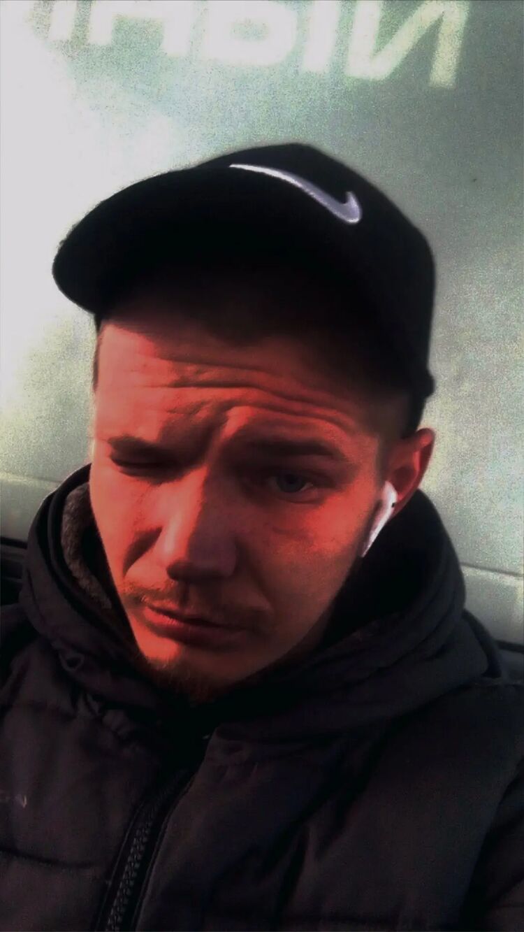  49228698  , 27 ,    