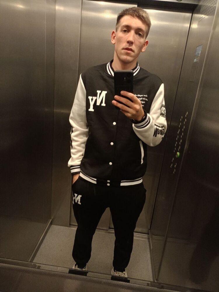  52794858  Evgen, 23 ,    
