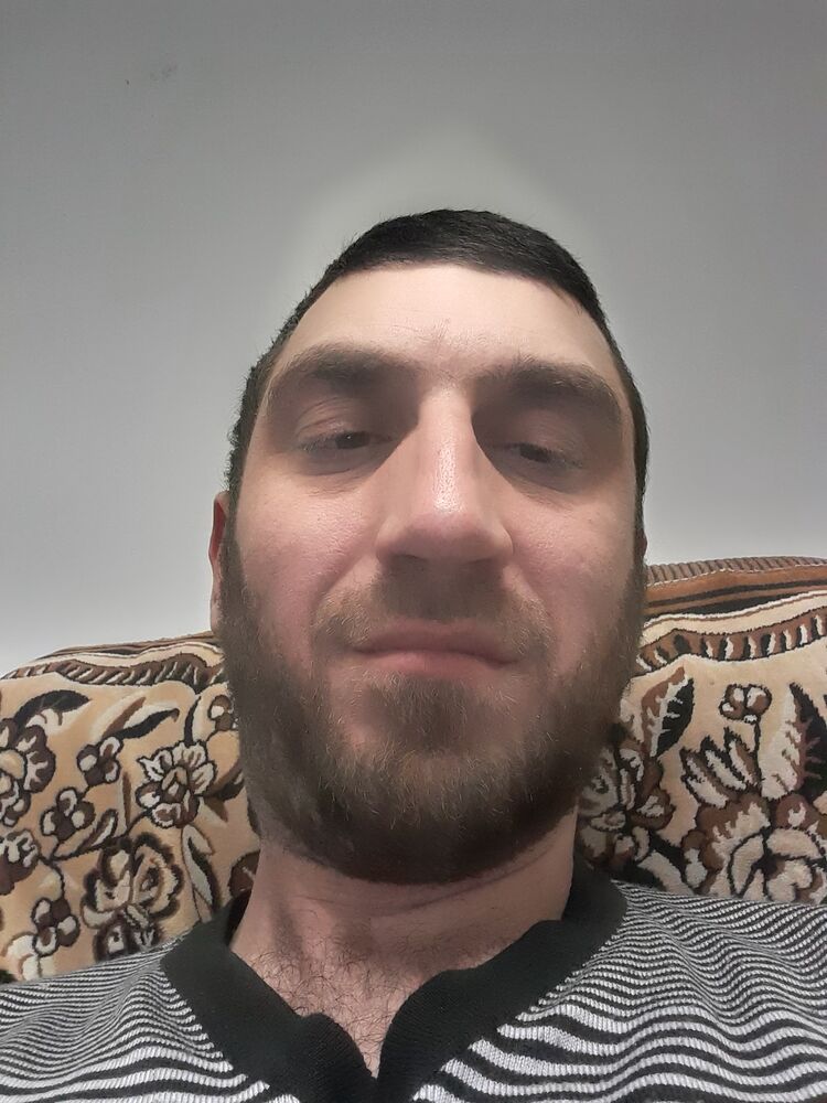  ,   Georgy, 36 ,   ,   , c 