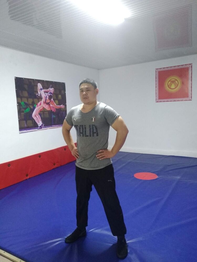  ,   Sam, 36 ,   ,   