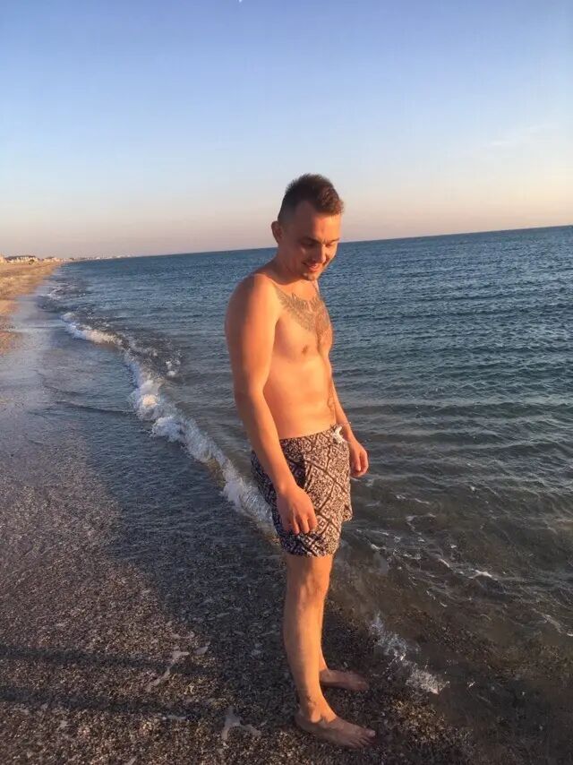  44635668  , 31 ,    -