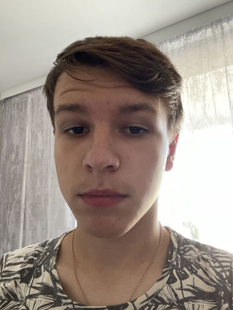  52875548  , 18 ,    