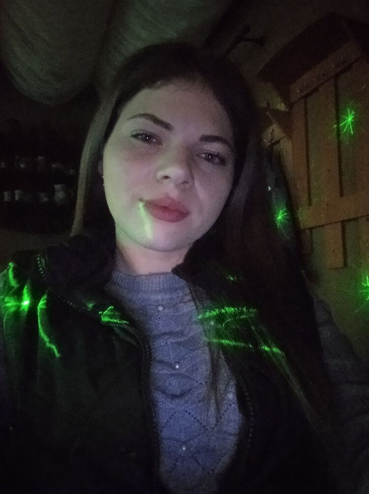  43567718  , 24 ,    