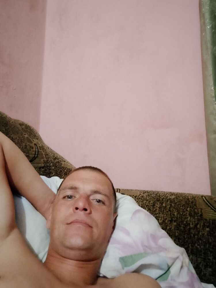  46070858  , 34 ,    