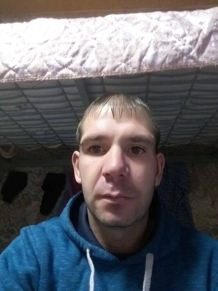  21857828  , 39 ,    