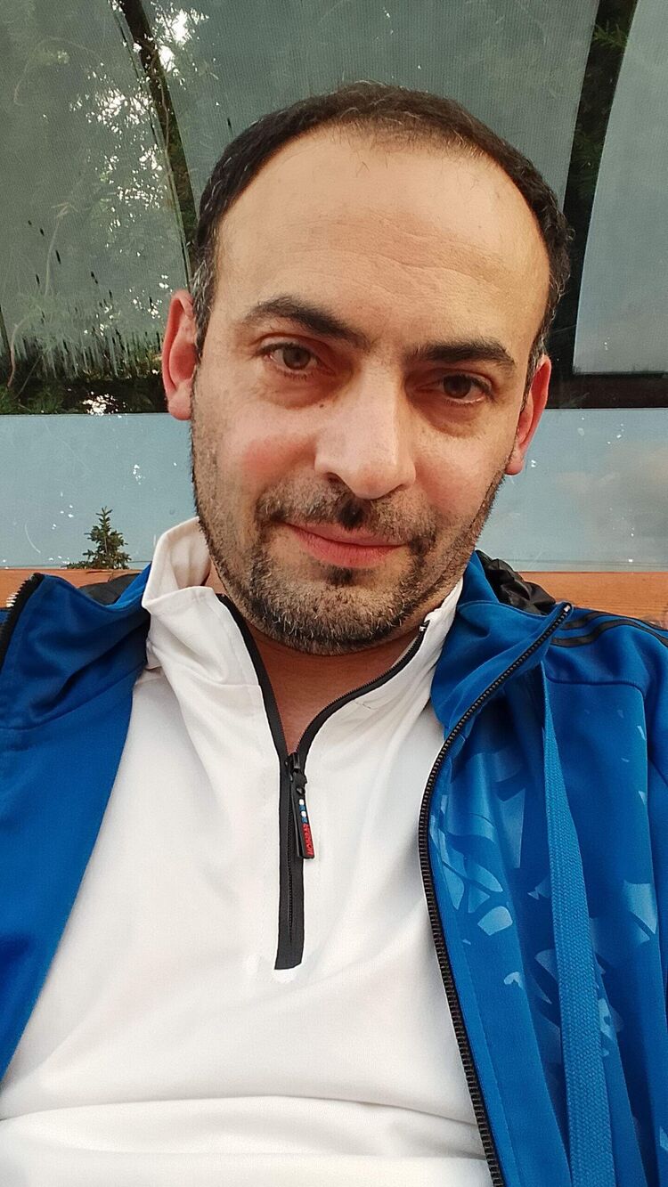  ,   Davit, 34 ,   ,   , c 