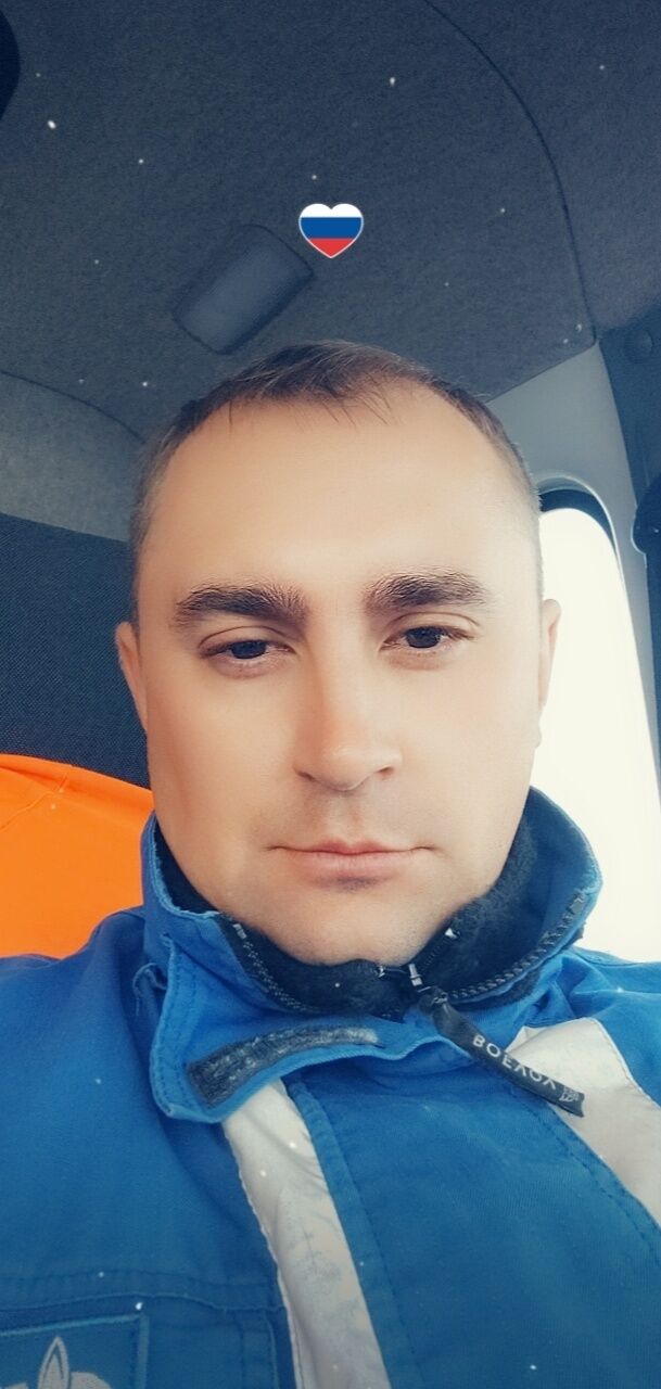  33562578  Ruslan, 39 ,    