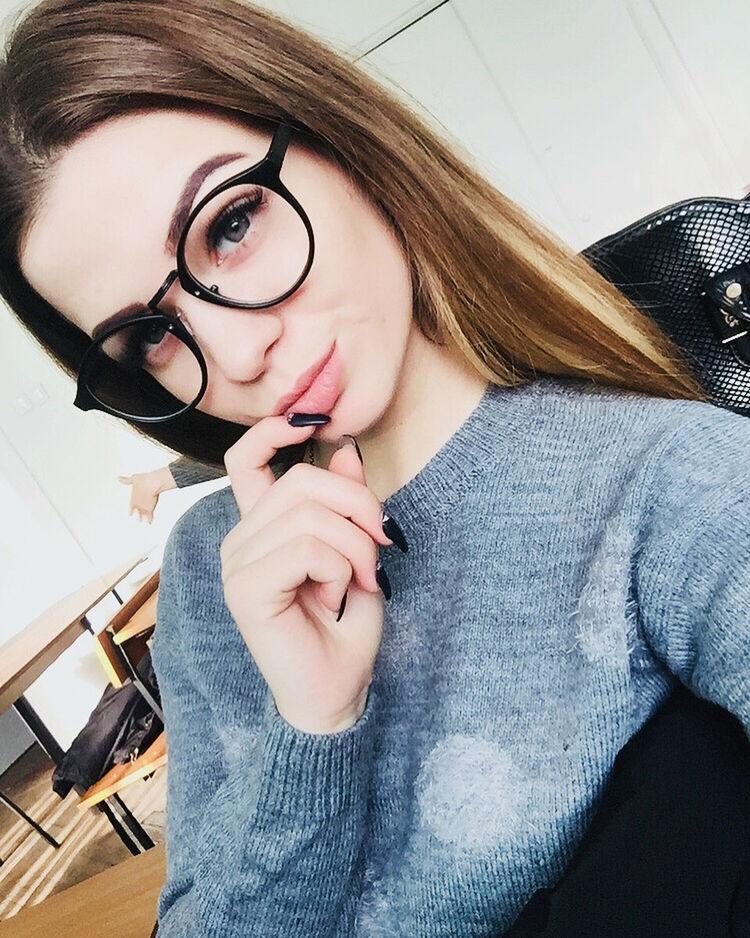  24017588  , 27 ,    