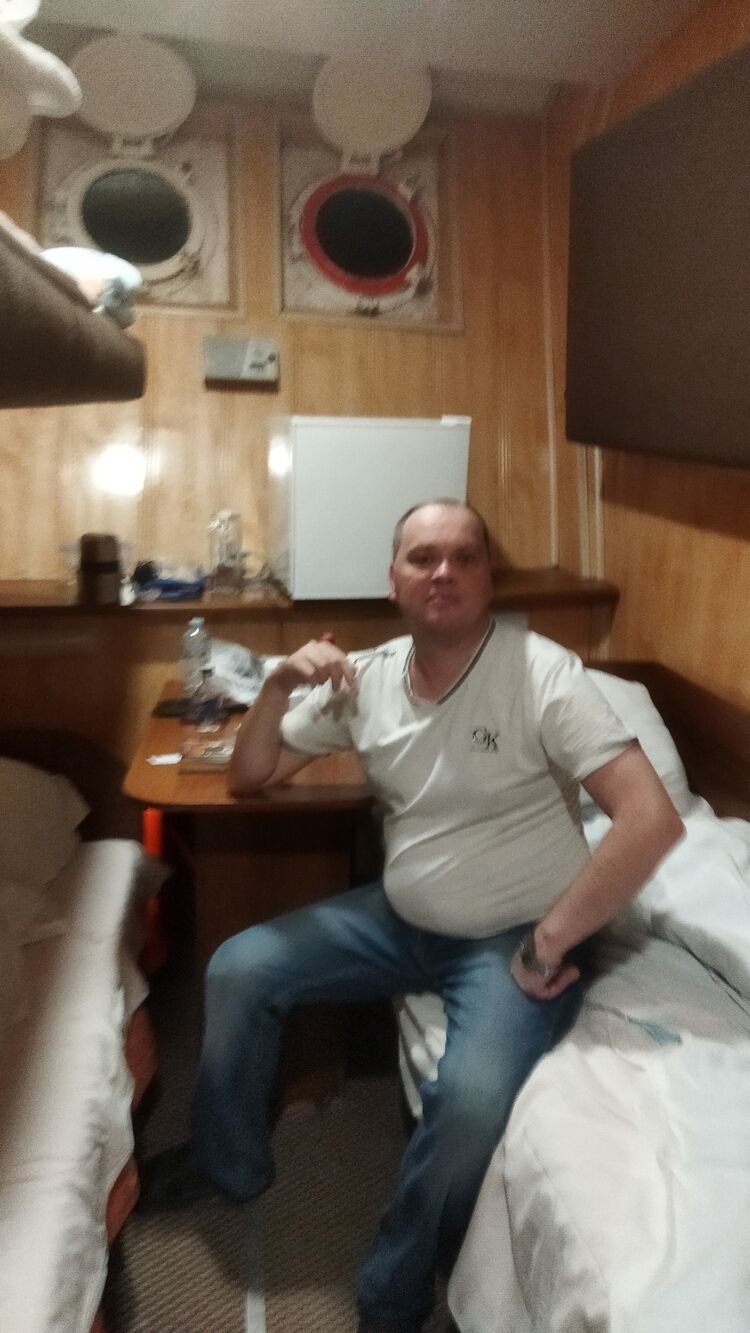  46078238  , 46 ,    